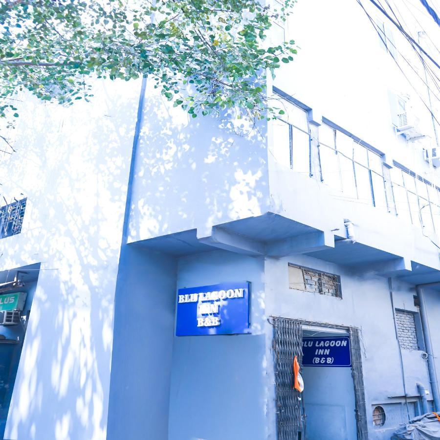 Hotel Roomshala 028 Blu Lagoon - Opposite Select Walk Mall New Delhi